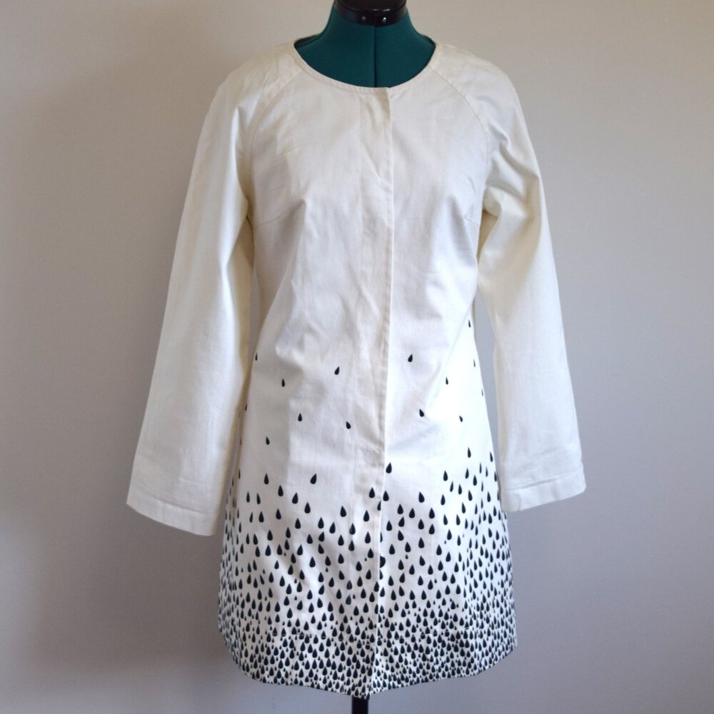 MOVING SALE- Black and White Graphic Raindrop Jacket